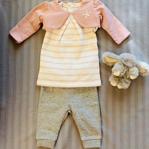 Adorable glittery grey sweatpants for baby girl, will match about everything!